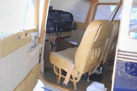 1975-172M-CESSNA-N5344H-Interior