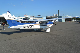 2004-Cessna-182T-N65472-Back